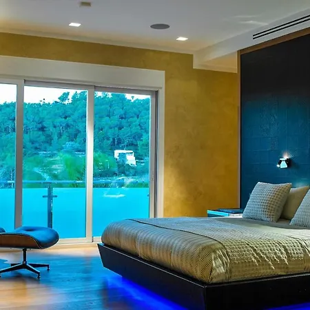 Casa Aretta Con Piscina E Wifi
